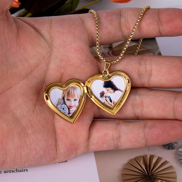 photo necklace locket